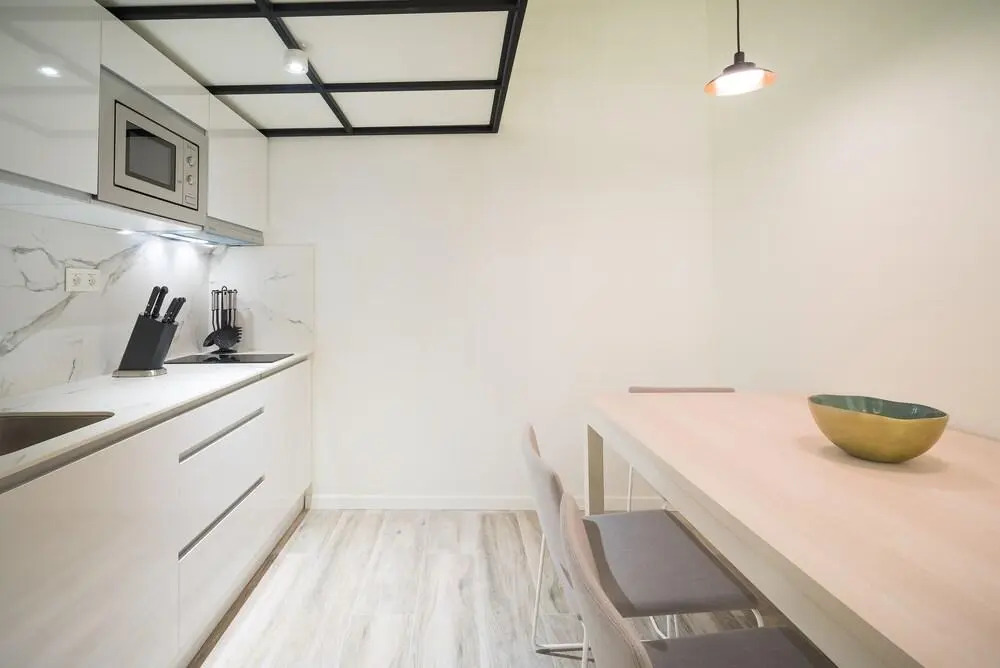 Fresh Velazquez Apartments