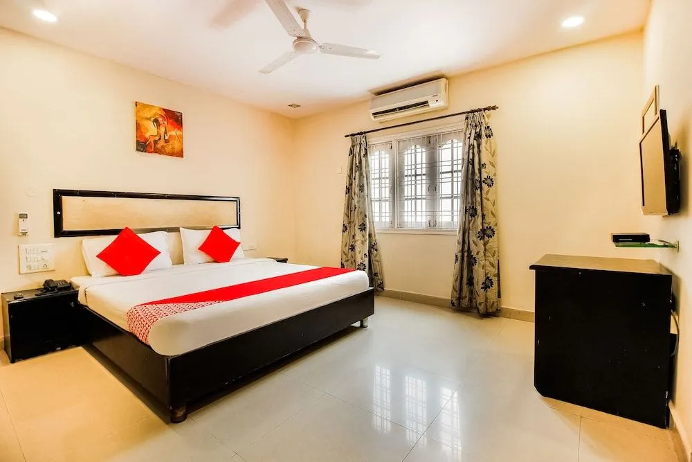 Hotel SG Comforts