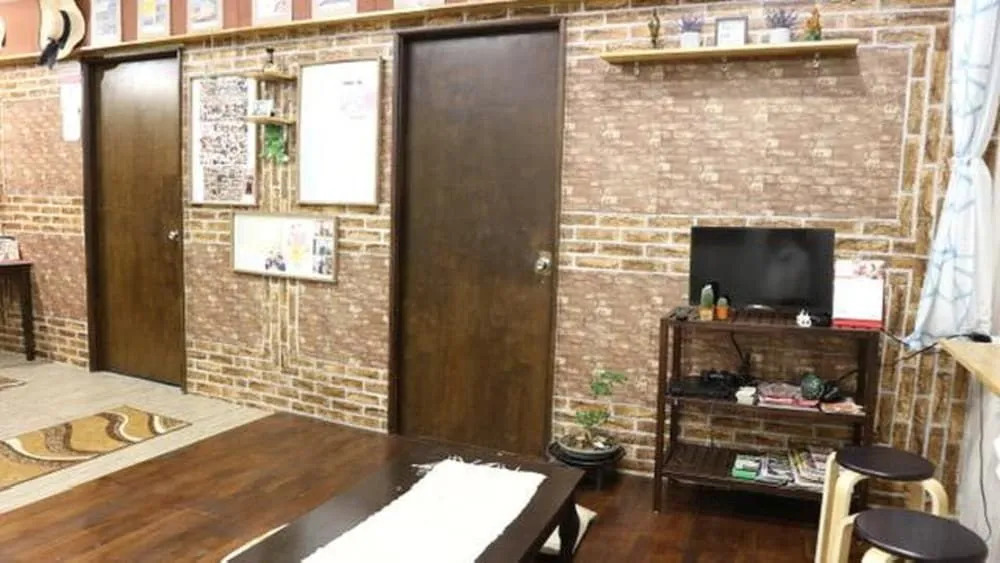 EB2 Hostel