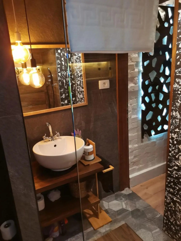 Studio Apartman Black & White Centar Sarajevo free parking