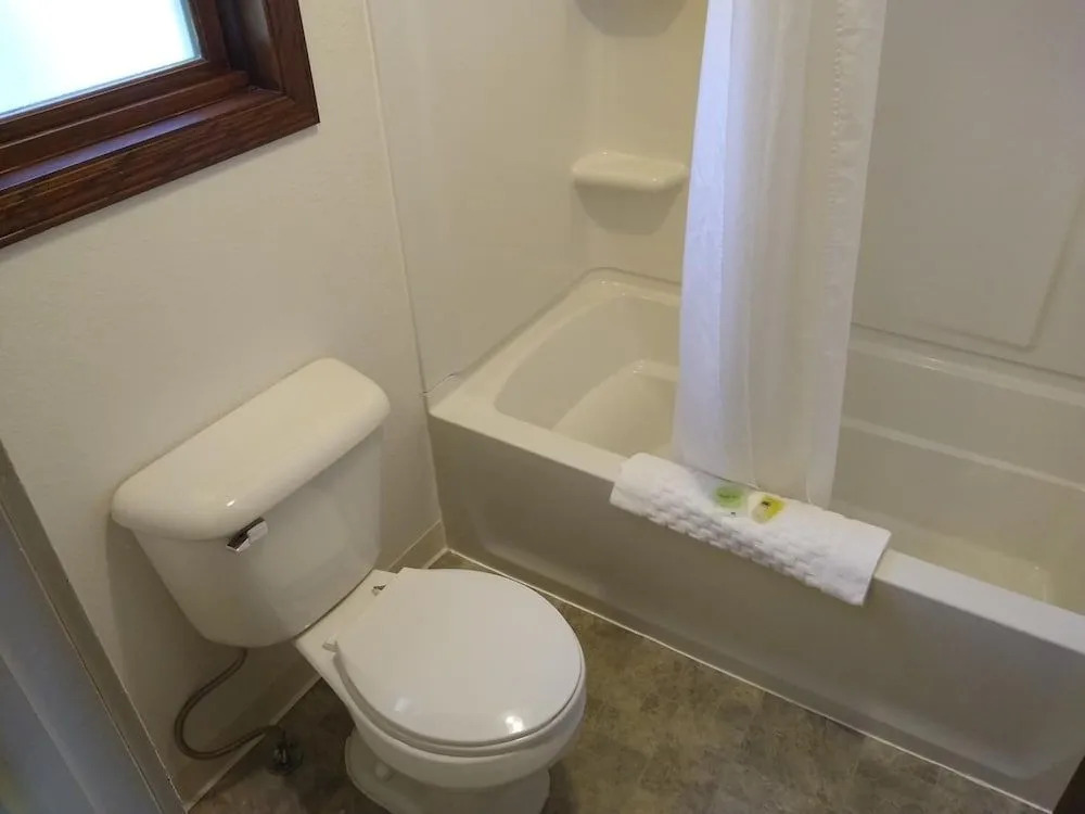 Townhouse Motel