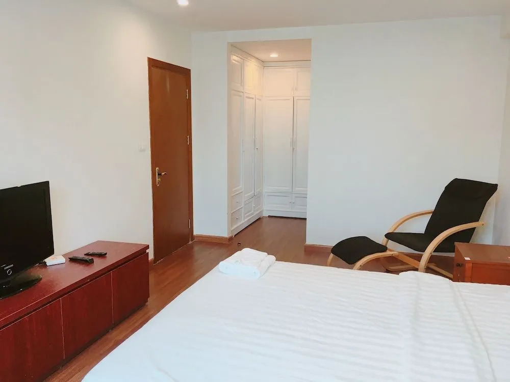 Ur Hanoi Service Apartment