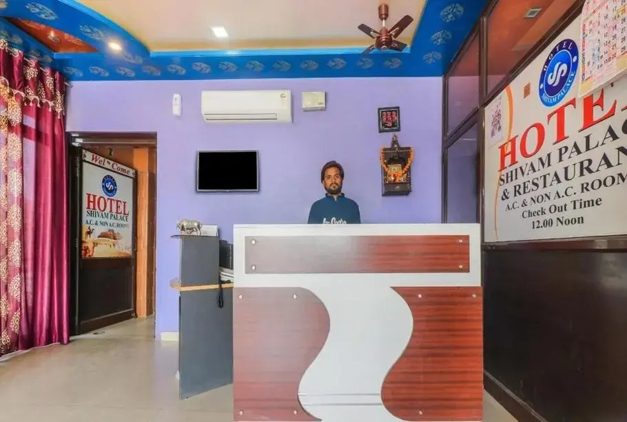OYO Flagship 80515 Hotel Shivam Palace