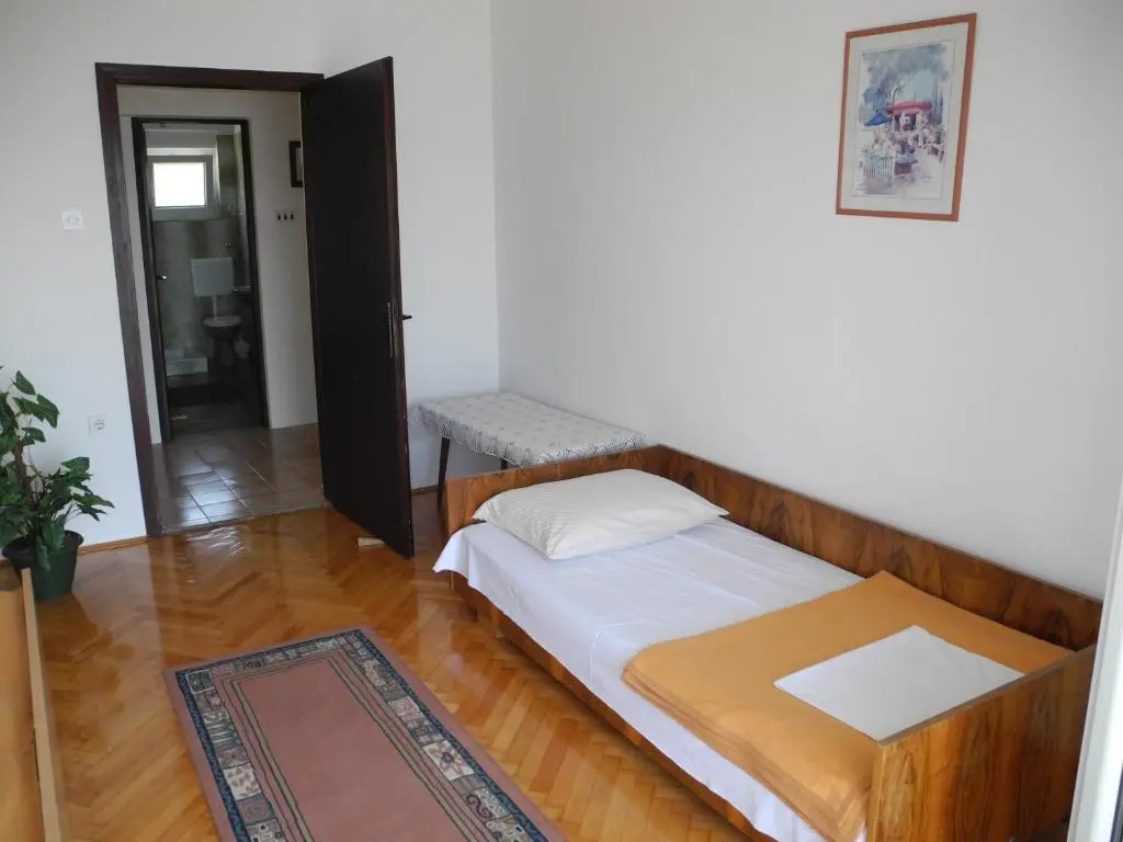 Bed 6+2