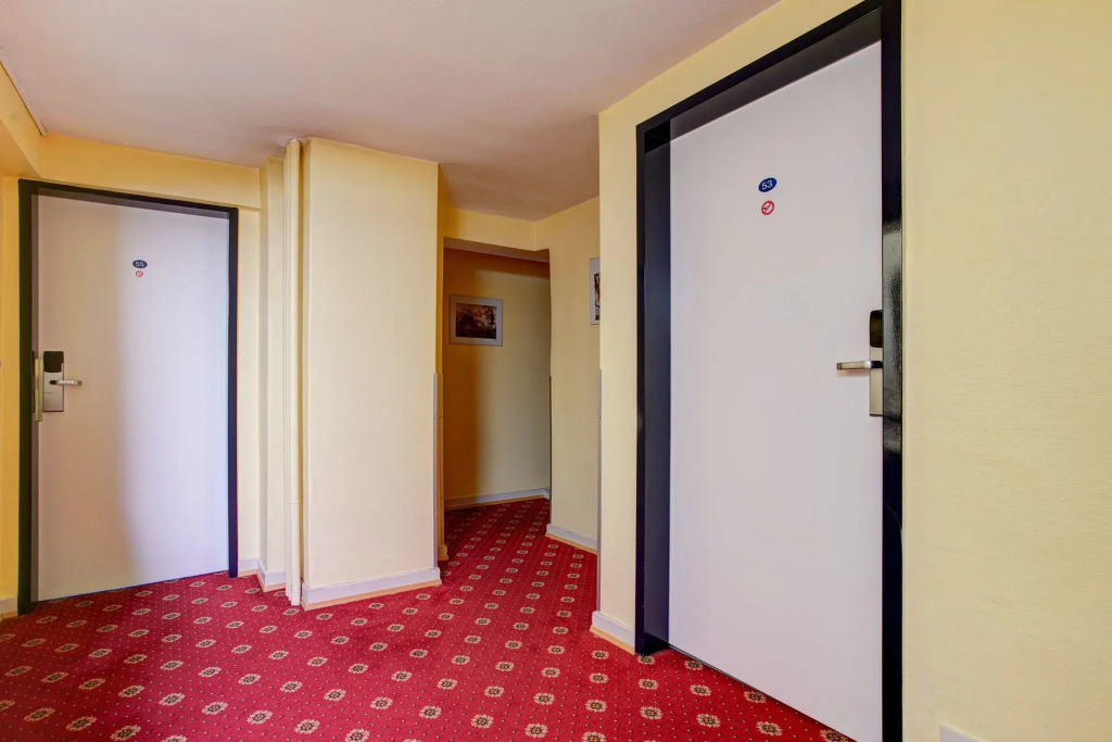 Hotel Elbinsel free parking