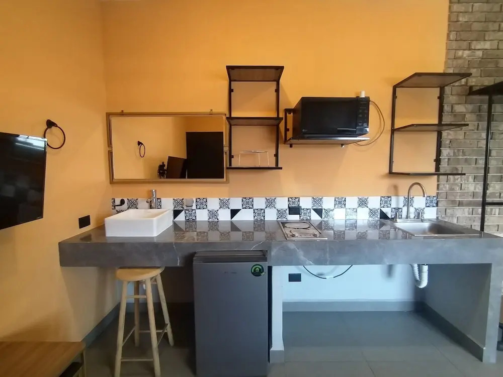 Estudios amueblados y equipados con cocineta en ubicación Céntrica MTY