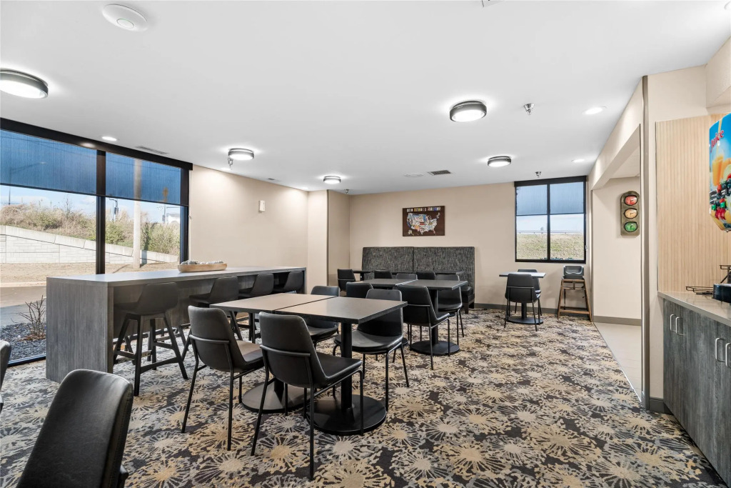 Best Western Courtview Hotel