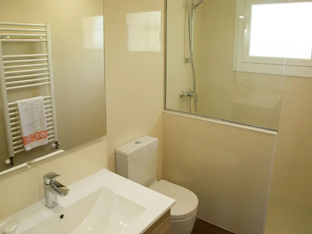 Cozy Holiday Home in Torroella de Montgrí With Swimming Pool