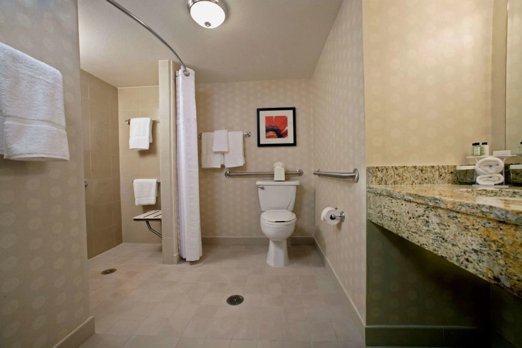 Embassy Suites by Hilton Palm Desert