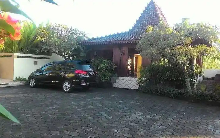 Rumah Teras Jogja Guesthouse
