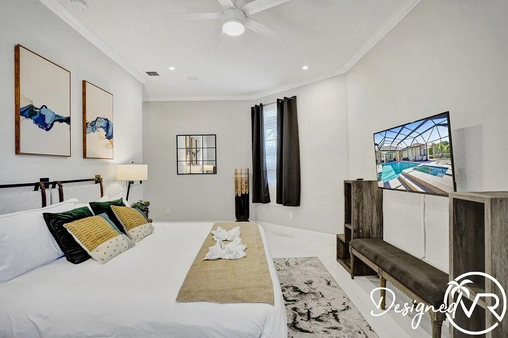 Luxurious 8BR Family Estate with Pool