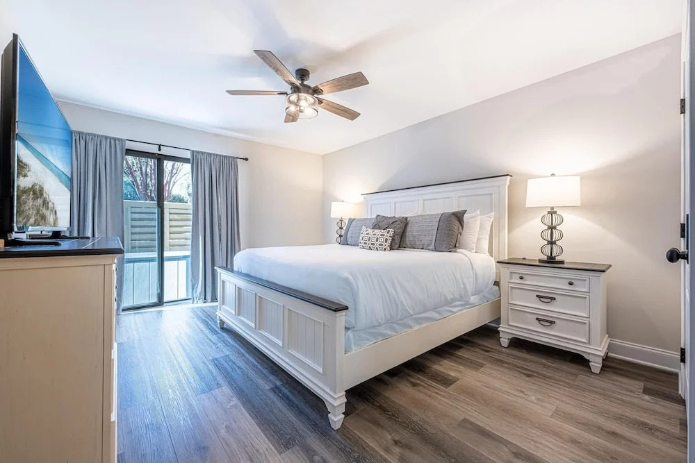 Beachwalk Villa 5202