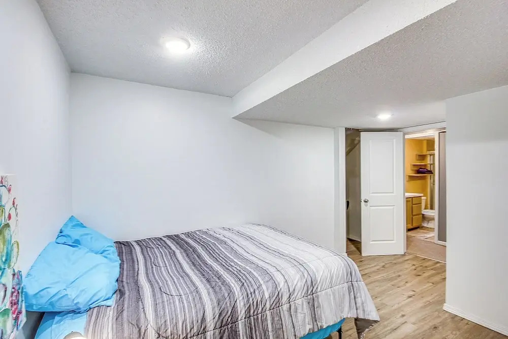 Shawnee Vacation Rental ~ 11 Mi to Kansas City!