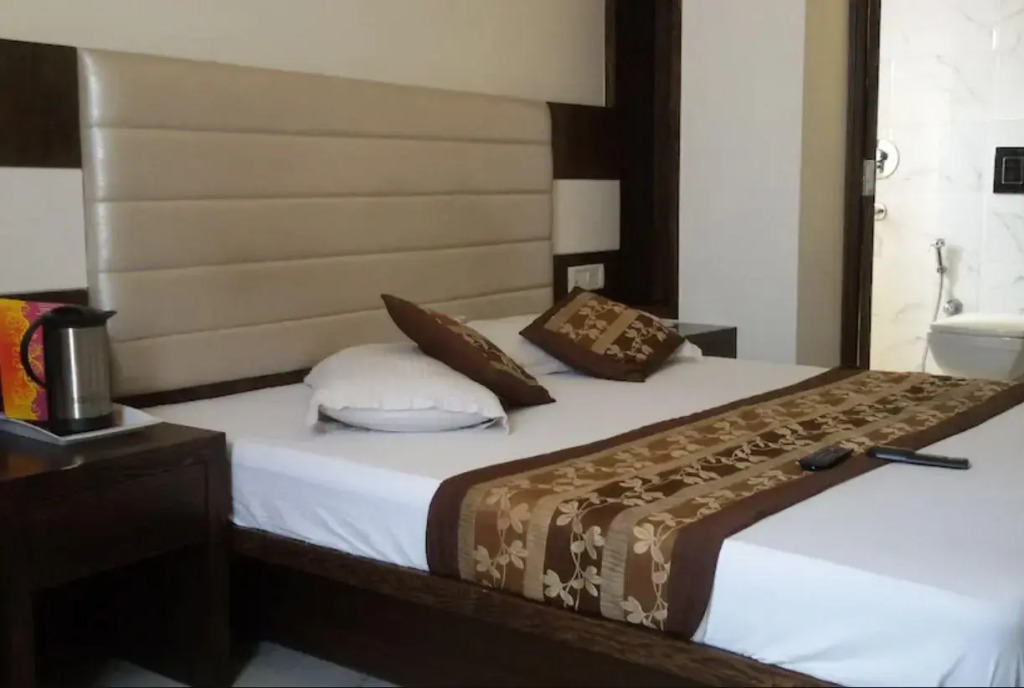 Hotel O Saffron Inn