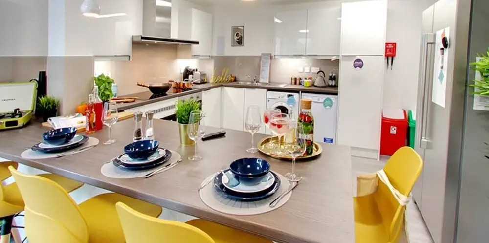 Comfy rooms for STUDENTS Only-NEWCASTLE
