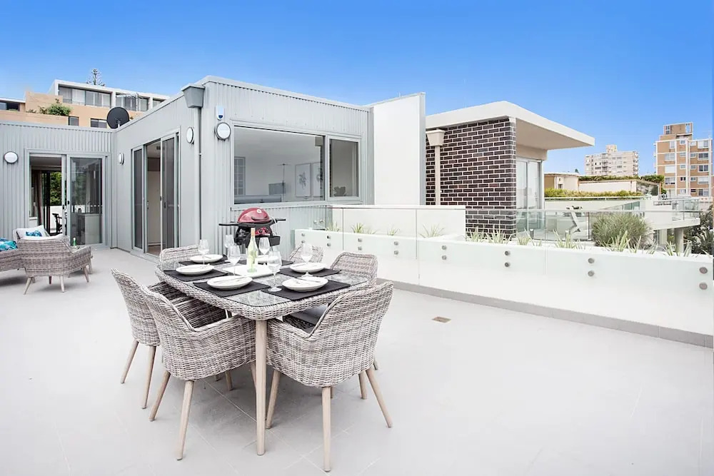 Bream penthouse (672i)