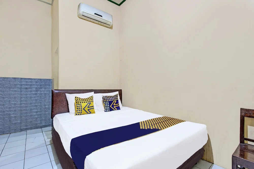 Hotel O Indah Arum