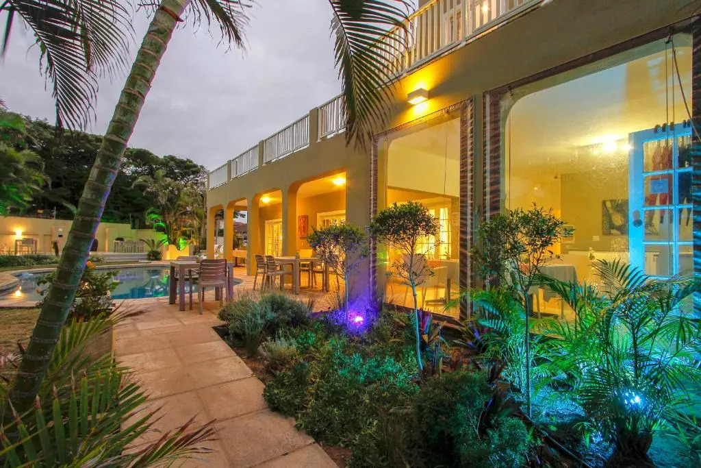 Caza Beach Guesthouse