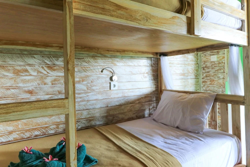 The Green Groves Hostel