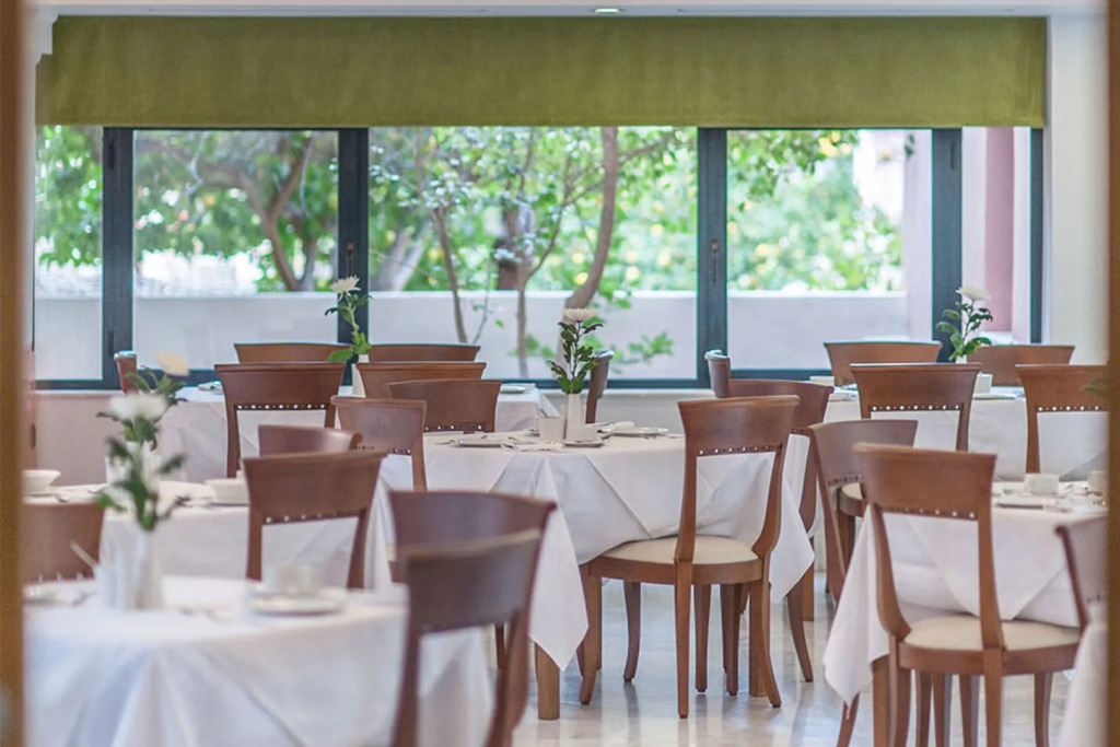 Avra City Boutique Hotel