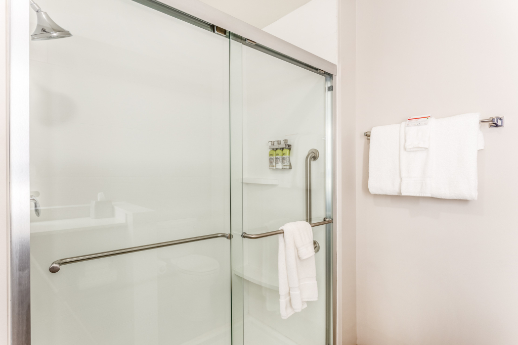 Holiday Inn Express Hotel & Suites Springfield