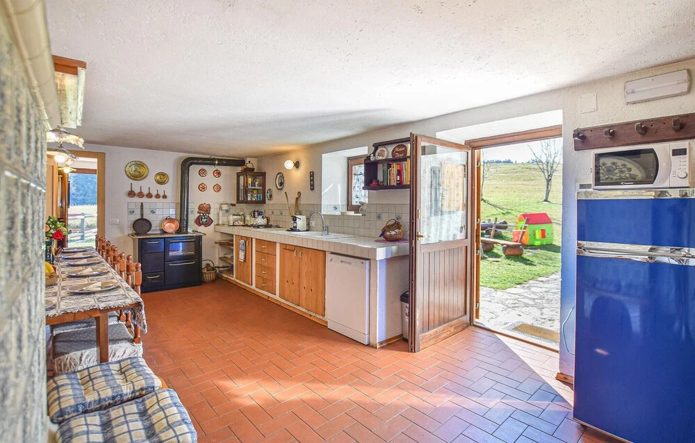 Pet Friendly Home In Castello Tesino
