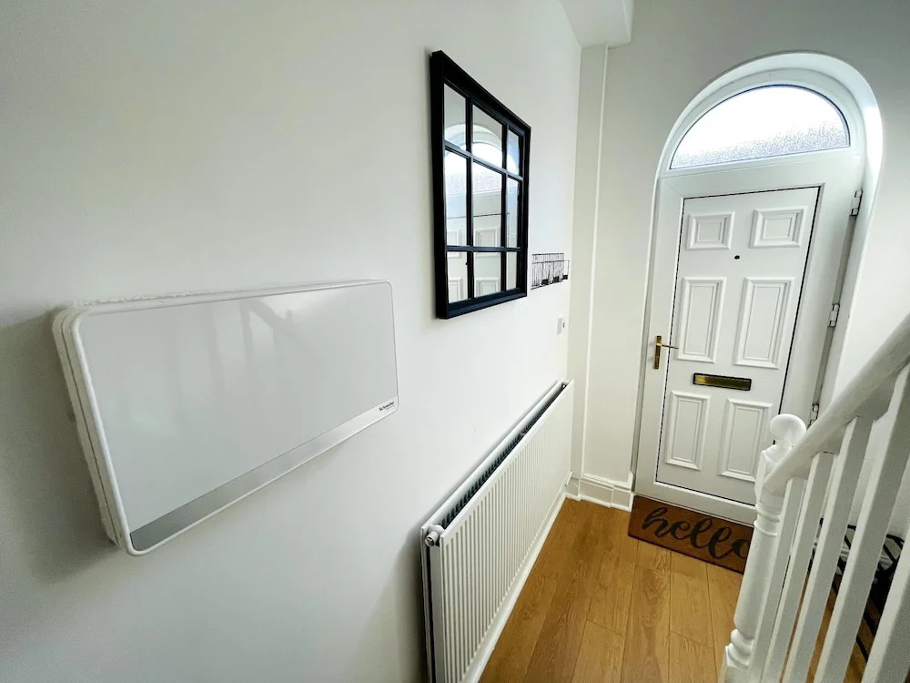 Stunning 4-bed House in Derby