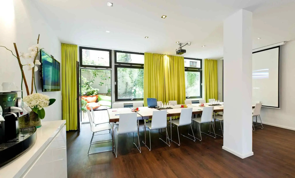 Отель Ibis Styles Frankfurt City