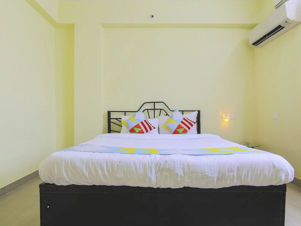 Sai Raj Residency By OYO Rooms
