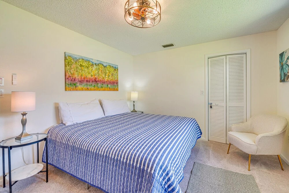 Spring Hill Retreat W/ Pool: 7 Mi To Weeki Wachee!