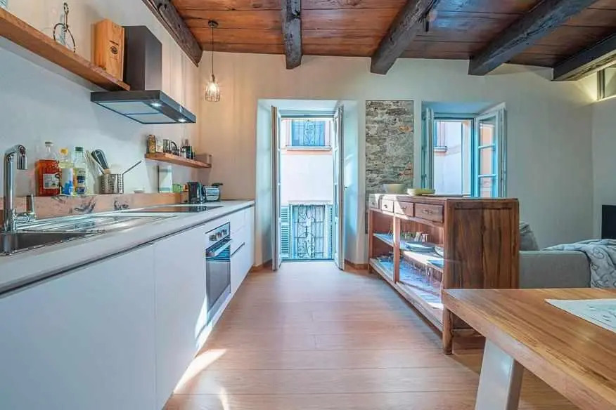 L Arco appartamento centro storico Orta SGiulio