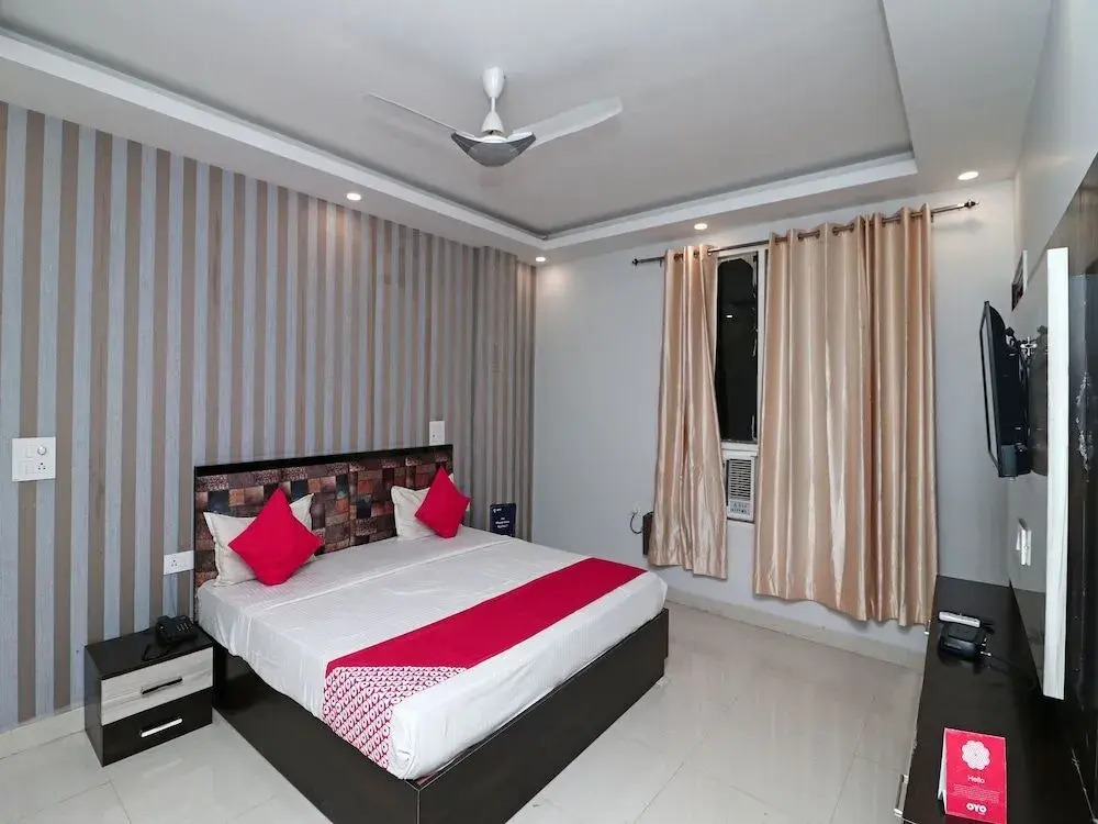 Rohtak Palace By OYO Rooms