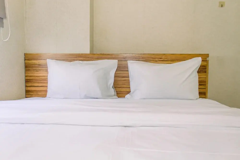 Spacious And Comfy 1Br At Green Pramuka City Apartment