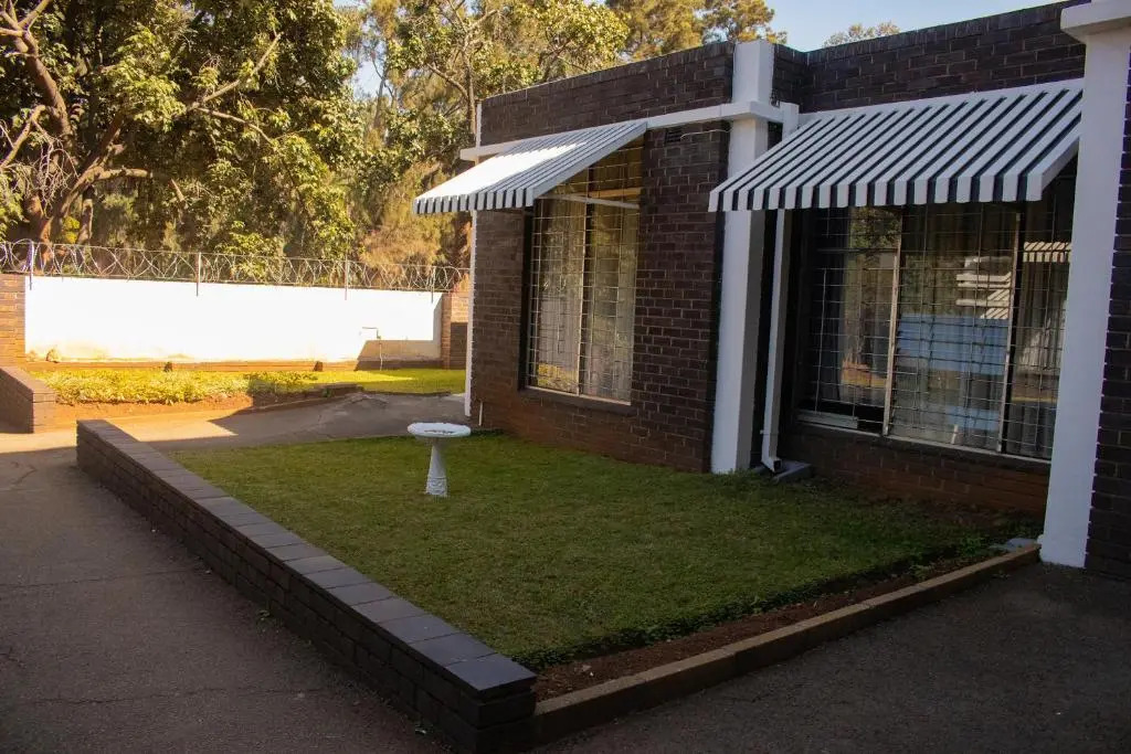 R Executive Apartments