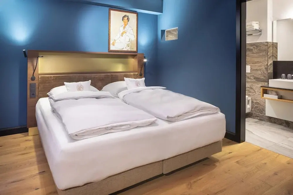 HRO Hotel Rittergut Osthoff GmbH