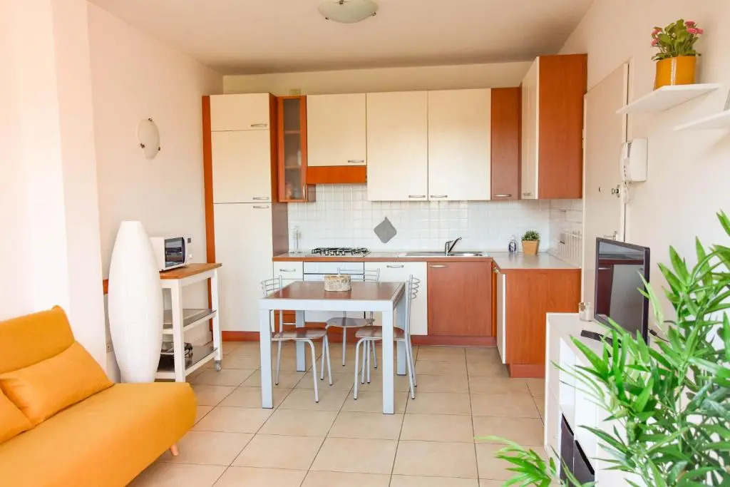 Apartment with free parking near the center