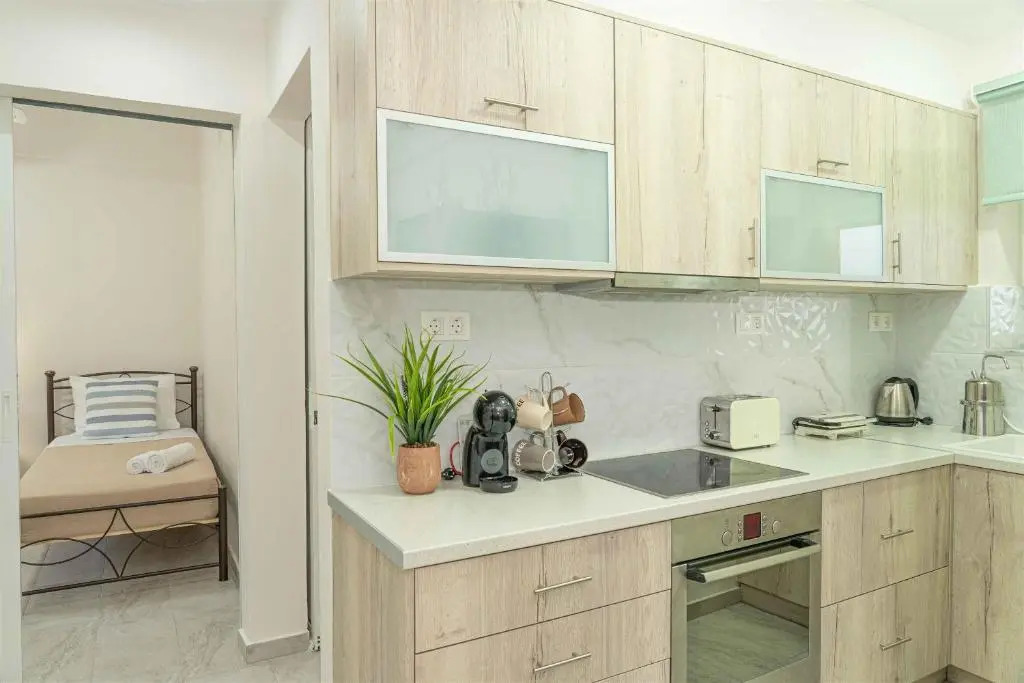 Tzortzis Family Apartments
