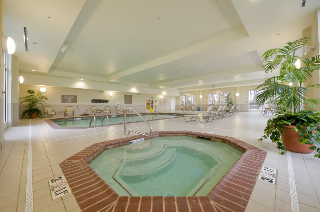 Holiday Inn Purdue - Fort Wayne by IHG