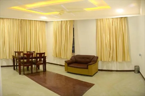 Rayas Grand