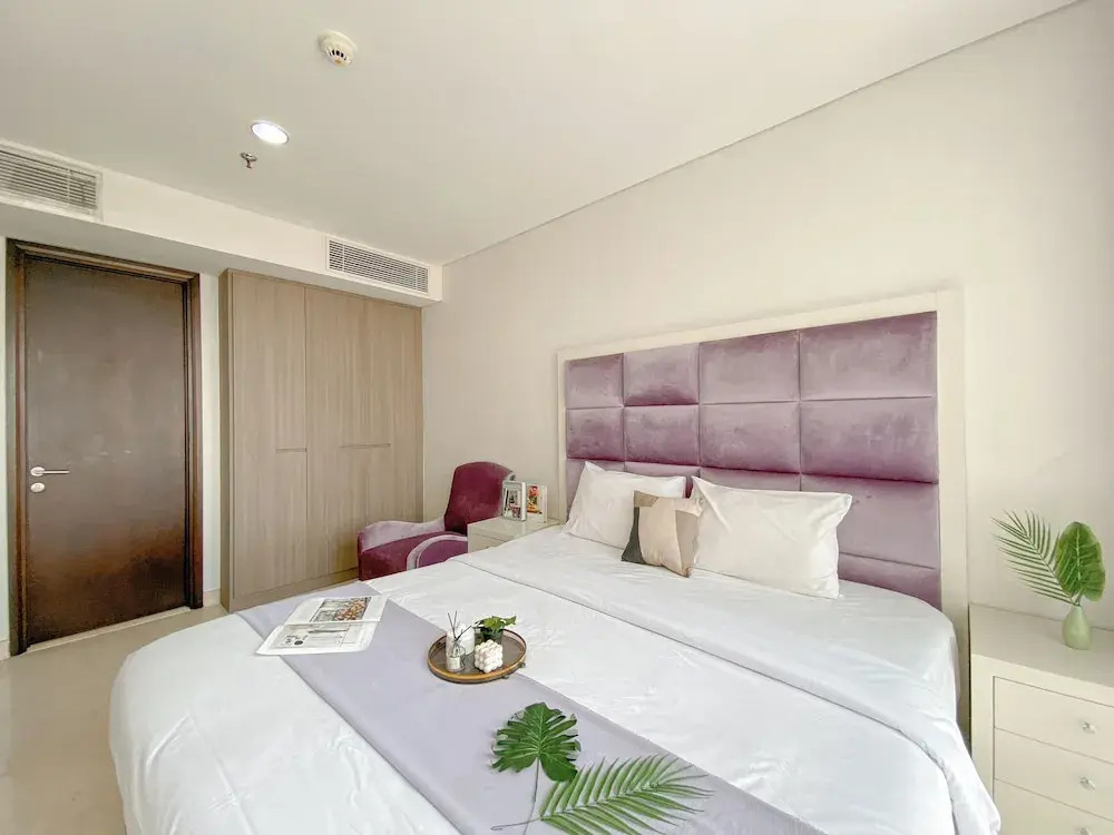 Nice and Comfy 2BR Apartment at Ciputra World 2