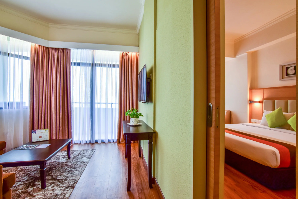 Hotel Sentral Seaview @ ​Beachfront