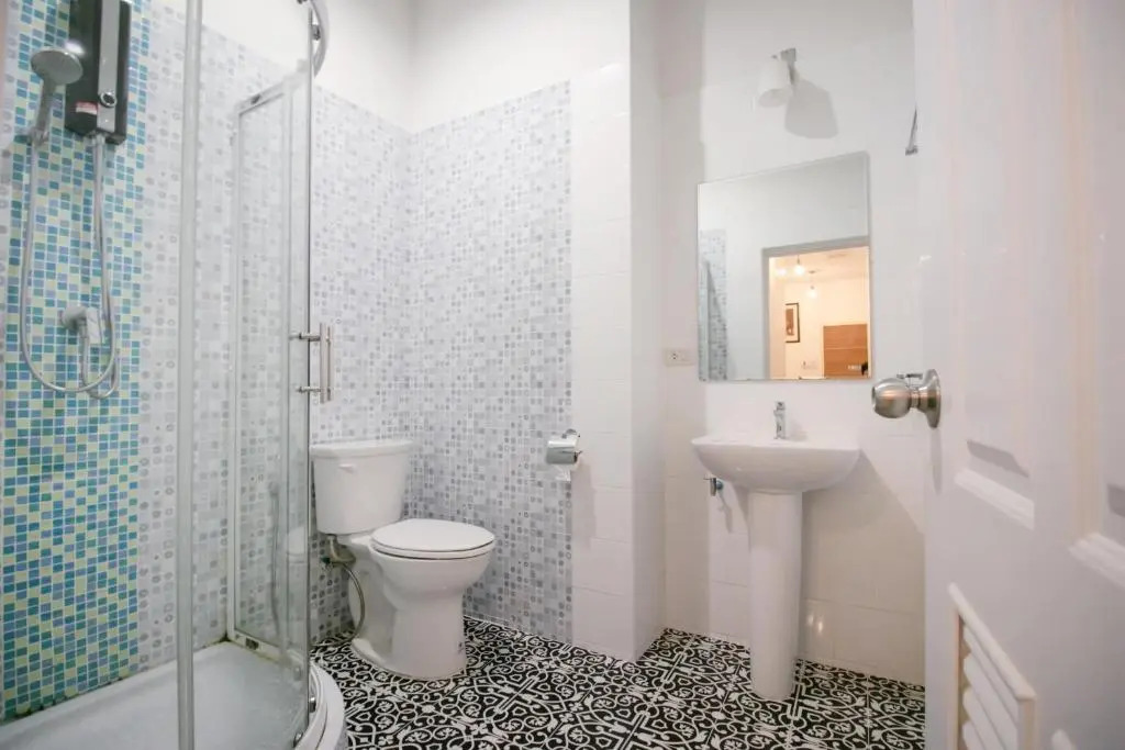 OYO 568 Art Hotel Hua Lamphong - Hostel
