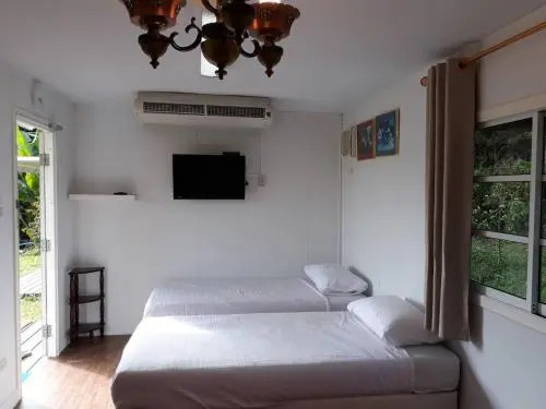 Avocado Resort