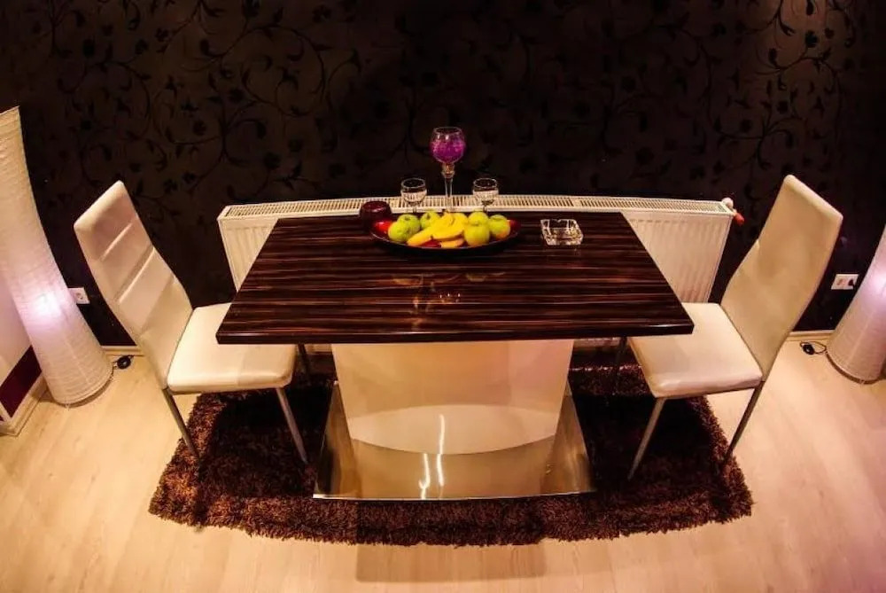 Glamour Wellness Apartments