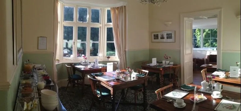 Pine Lodge Guest House