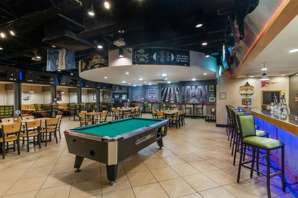 Best Western Plus Kansas City Sports Complex Hotel