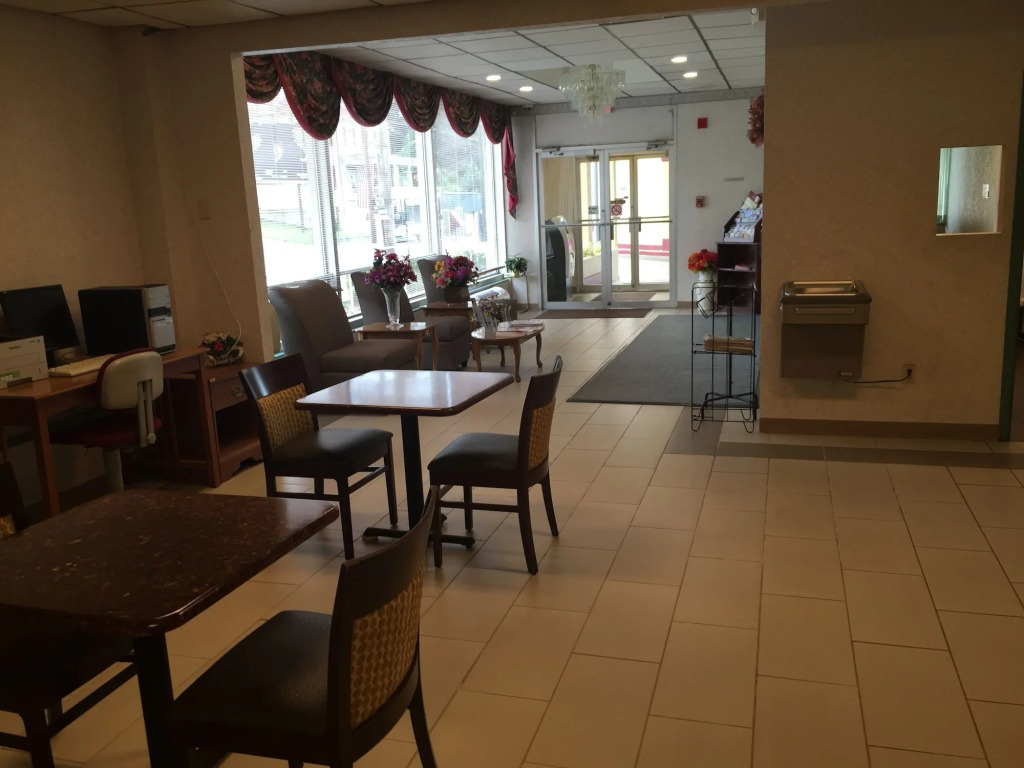 Travelodge by Wyndham Lynchburg