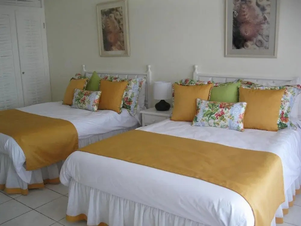 Fisherman's Inn Hotel 294 Queens drive, Duncans Bay, Trelawny NEW LOCATION
