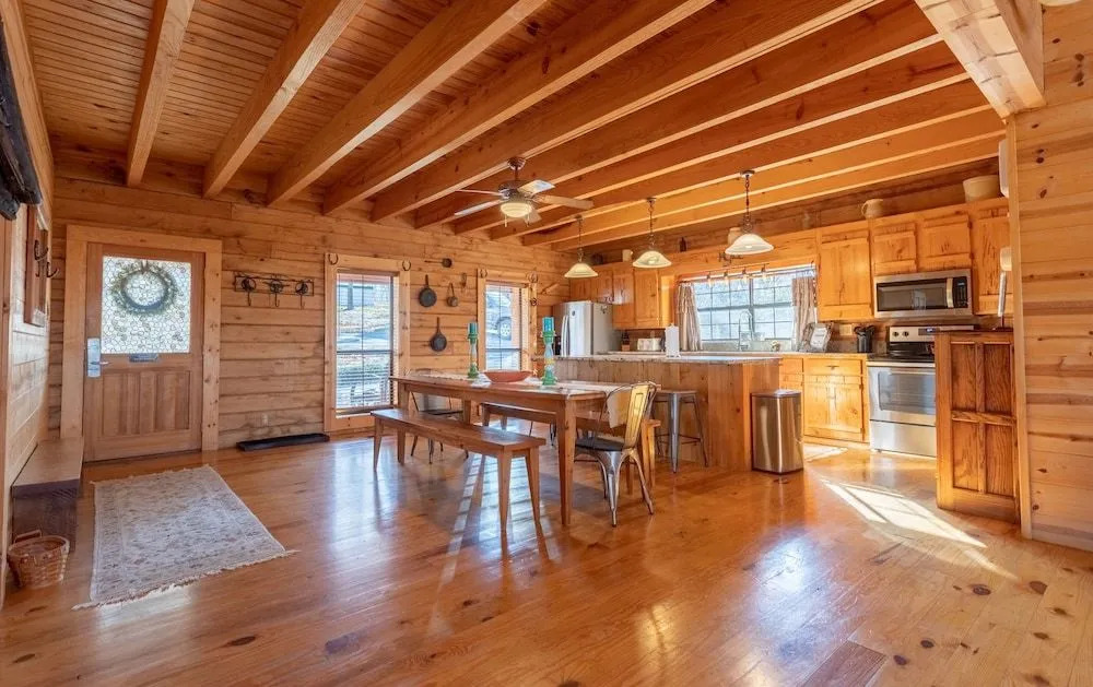 The Lazy K 3 Bedroom Cabin by RedAwning