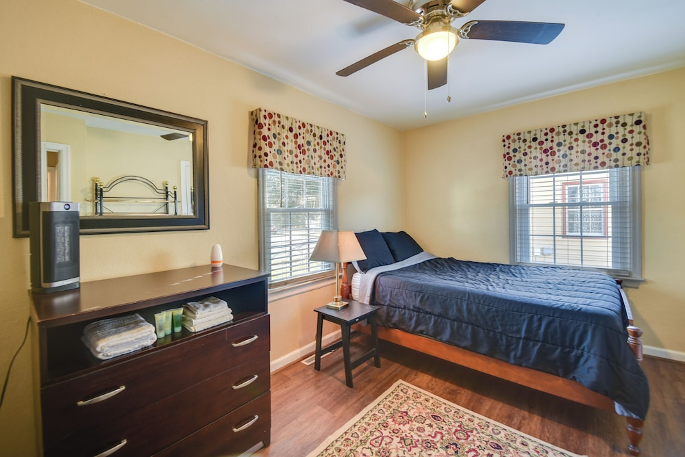 Private Yard & Patio Bbq! Norfolk Home Near Dtwn